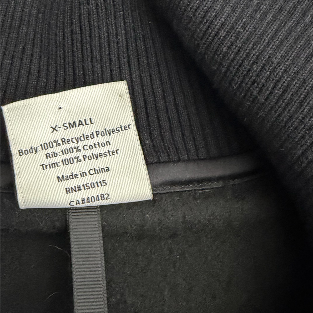 Varley Cozy Sherpa Half Zip Pullover Black XS Funnel Neck Side Zip Detail - Picture 4 of 4